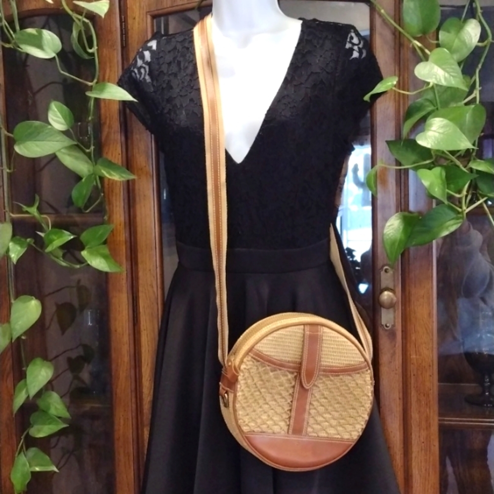 NWOT Etienne Aigner Crossbody Rattan Purse Satchel - Picture 2 of 11